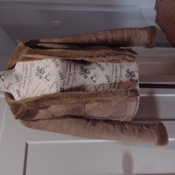 Jacket - Picture 2 of 6